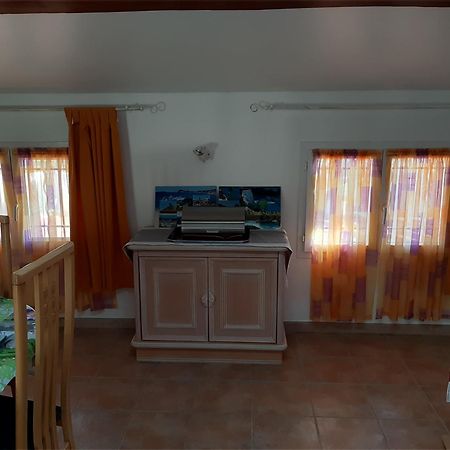 Les Lauriers Villa Le Castellet  Exteriör bild