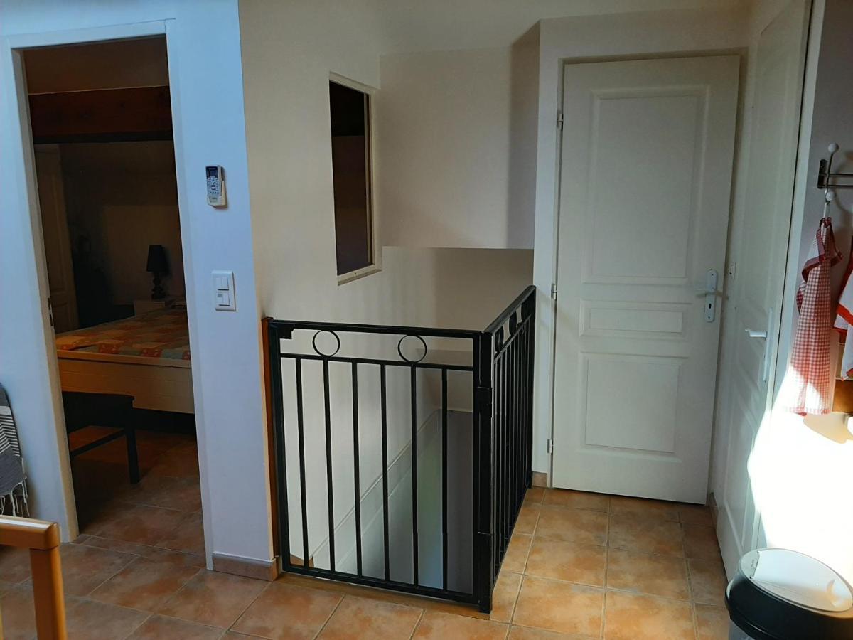 Les Lauriers Villa Le Castellet  Exteriör bild